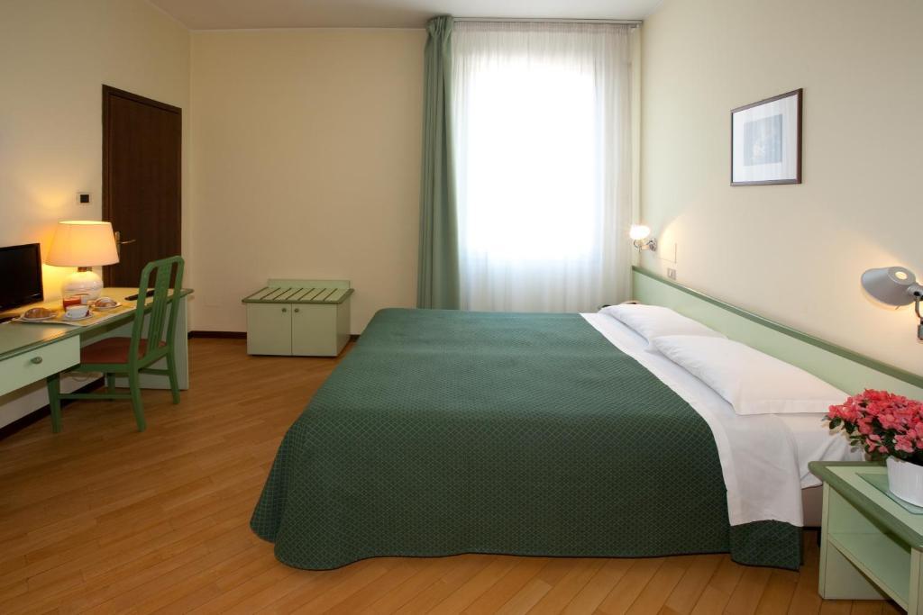 Hotel Valbrenta Limena Exterior foto